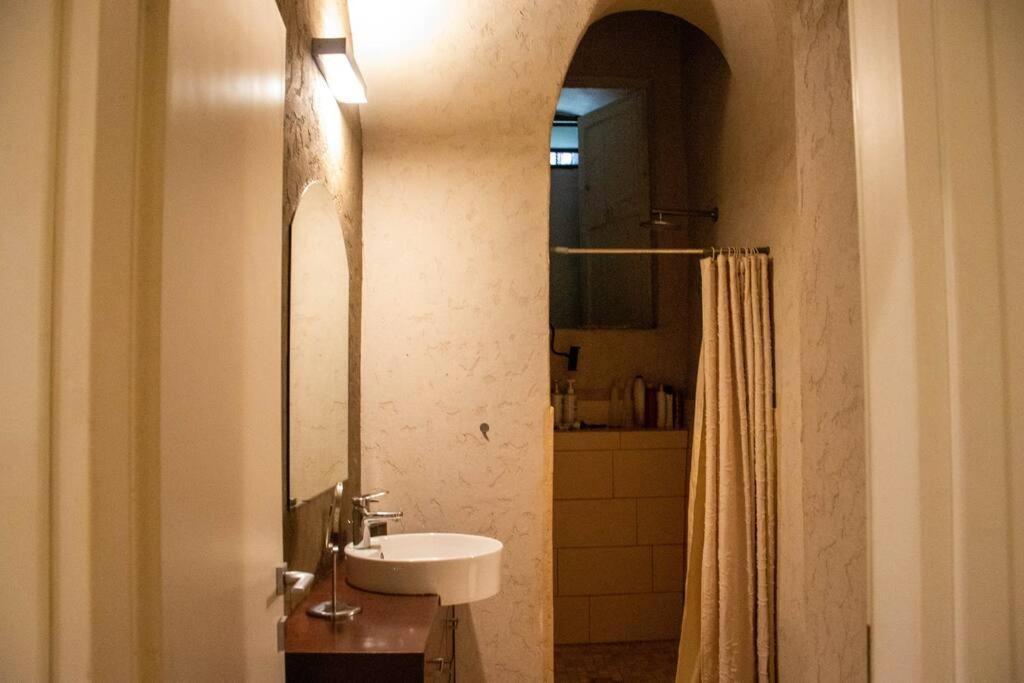 Cozy Heritage Home Jerusalem Eksteriør billede
